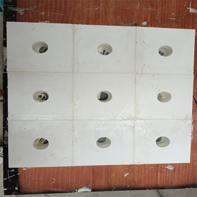 प्रभाव प्रतिरोधी सिरेमिक पहनने वाली टाइलें सिलेंडर हेक्सागोनल सिरेमिक रबर समग्र लाइनर